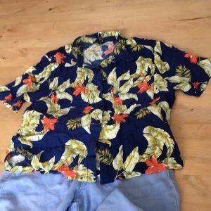 Hawaiian shirt!